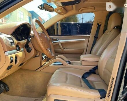 Порше Каен, объемом двигателя 0 л и пробегом 136 тыс. км за 14900 $, фото 10 на Automoto.ua