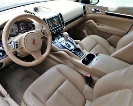 Порше Каен, объемом двигателя 3 л и пробегом 220 тыс. км за 26500 $, фото 11 на Automoto.ua