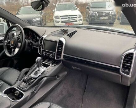 Порше Каен, объемом двигателя 3.6 л и пробегом 58 тыс. км за 36000 $, фото 9 на Automoto.ua