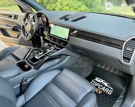 Порше Каен, объемом двигателя 3 л и пробегом 81 тыс. км за 77999 $, фото 24 на Automoto.ua