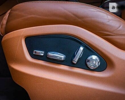 Порше Каен, объемом двигателя 4 л и пробегом 48 тыс. км за 131000 $, фото 27 на Automoto.ua