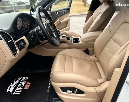 Порше Каен, объемом двигателя 3 л и пробегом 110 тыс. км за 51500 $, фото 26 на Automoto.ua