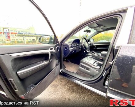 Порше Каен, объемом двигателя 3.2 л и пробегом 415 тыс. км за 7500 $, фото 7 на Automoto.ua