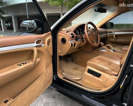 Порше Каен, объемом двигателя 4.8 л и пробегом 110 тыс. км за 13900 $, фото 11 на Automoto.ua
