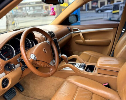Порше Каен, объемом двигателя 4.8 л и пробегом 192 тыс. км за 5000 $, фото 6 на Automoto.ua