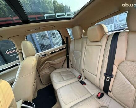 Порше Cayenne, об'ємом двигуна 3 л та пробігом 201 тис. км за 23900 $, фото 29 на Automoto.ua