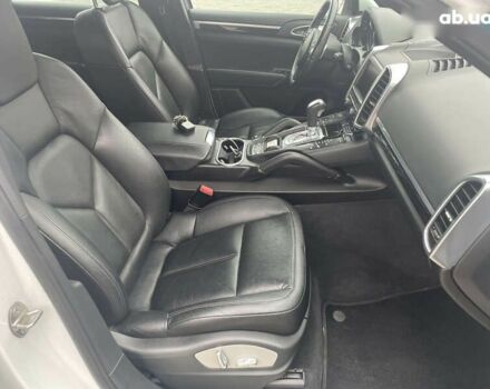 Порше Каен, объемом двигателя 0 л и пробегом 201 тыс. км за 18999 $, фото 9 на Automoto.ua