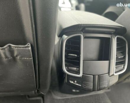 Порше Каен, объемом двигателя 0 л и пробегом 201 тыс. км за 15300 $, фото 28 на Automoto.ua