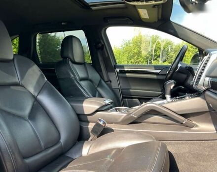 Порше Каен, объемом двигателя 4.8 л и пробегом 147 тыс. км за 17800 $, фото 23 на Automoto.ua