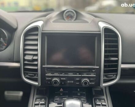 Порше Каен, объемом двигателя 0 л и пробегом 201 тыс. км за 19900 $, фото 14 на Automoto.ua