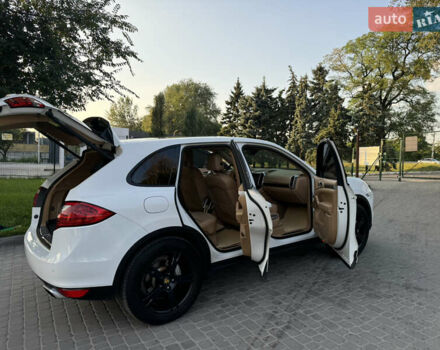 Порше Cayenne, об'ємом двигуна 3 л та пробігом 139 тис. км за 21000 $, фото 4 на Automoto.ua