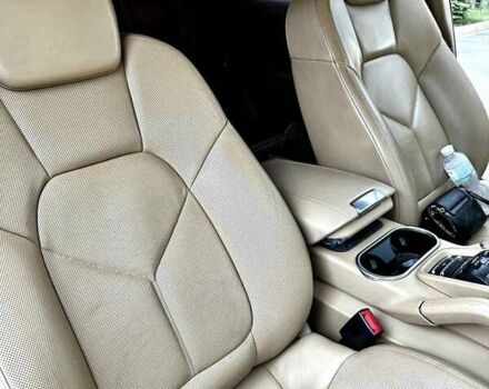 Порше Каен, объемом двигателя 3 л и пробегом 260 тыс. км за 21900 $, фото 6 на Automoto.ua