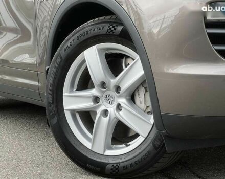 Порше Каен, объемом двигателя 0 л и пробегом 126 тыс. км за 16500 $, фото 4 на Automoto.ua