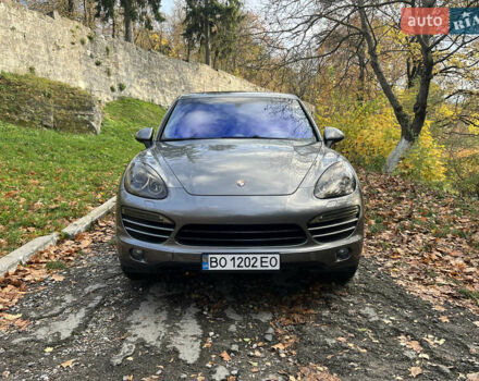 Порше Cayenne 2012 у Тернополі на Automoto.ua Порше Cayenne, об'ємом двигуна 3.6 л та пробігом 185 тис. км за 17300 $, фото 2 на Automoto.ua