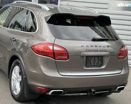Порше Каен, объемом двигателя 0 л и пробегом 126 тыс. км за 16500 $, фото 11 на Automoto.ua