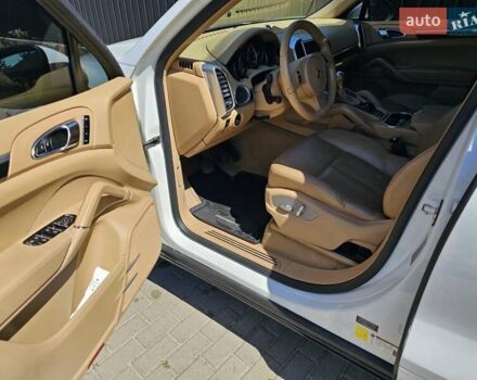 Порше Каен, объемом двигателя 3.6 л и пробегом 170 тыс. км за 18900 $, фото 2 на Automoto.ua
