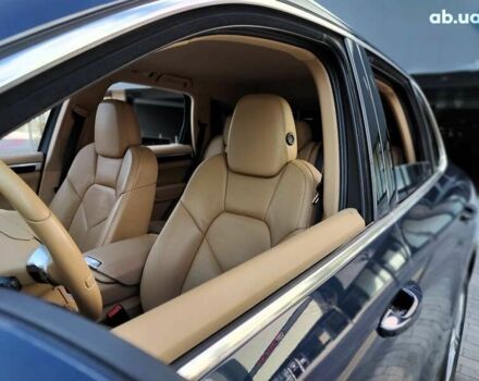 Порше Каен, объемом двигателя 3 л и пробегом 268 тыс. км за 19990 $, фото 3 на Automoto.ua