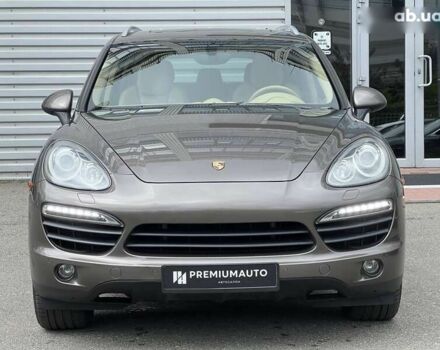 Порше Каен, объемом двигателя 0 л и пробегом 126 тыс. км за 17000 $, фото 5 на Automoto.ua