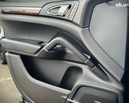 Порше Cayenne, об'ємом двигуна 4.1 л та пробігом 273 тис. км за 23999 $, фото 23 на Automoto.ua