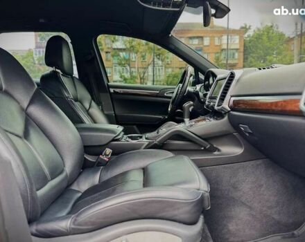 Порше Cayenne, об'ємом двигуна 4.1 л та пробігом 273 тис. км за 23999 $, фото 26 на Automoto.ua