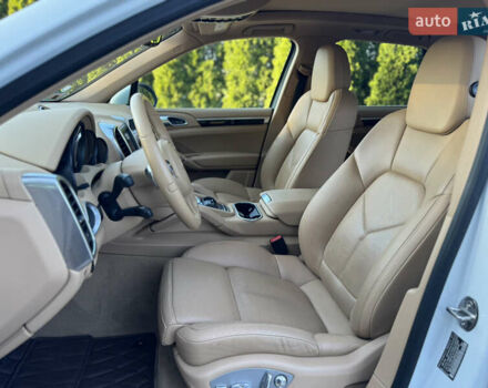 Порше Каен, объемом двигателя 3 л и пробегом 194 тыс. км за 23999 $, фото 25 на Automoto.ua