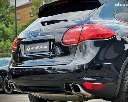 Порше Cayenne, об'ємом двигуна 4.1 л та пробігом 273 тис. км за 23999 $, фото 15 на Automoto.ua