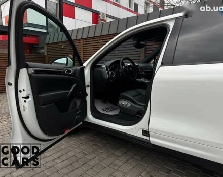 Порше Каен, объемом двигателя 3 л и пробегом 163 тыс. км за 19500 $, фото 22 на Automoto.ua