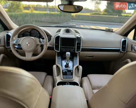 Порше Каен, объемом двигателя 3 л и пробегом 194 тыс. км за 23999 $, фото 29 на Automoto.ua