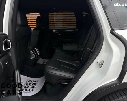 Порше Каен, объемом двигателя 3 л и пробегом 163 тыс. км за 19500 $, фото 29 на Automoto.ua