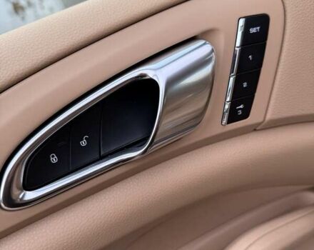 Порше Cayenne, об'ємом двигуна 3 л та пробігом 212 тис. км за 26500 $, фото 16 на Automoto.ua