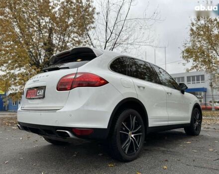 Порше Каен, объемом двигателя 3 л и пробегом 189 тыс. км за 24300 $, фото 26 на Automoto.ua