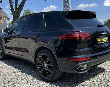 Порше Каен, объемом двигателя 0 л и пробегом 142 тыс. км за 33000 $, фото 3 на Automoto.ua