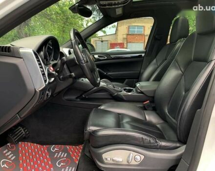 Порше Cayenne, об'ємом двигуна 3 л та пробігом 193 тис. км за 23700 $, фото 23 на Automoto.ua
