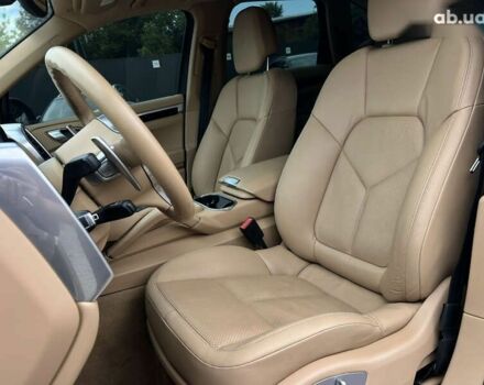 Порше Каен, объемом двигателя 3 л и пробегом 187 тыс. км за 23500 $, фото 22 на Automoto.ua