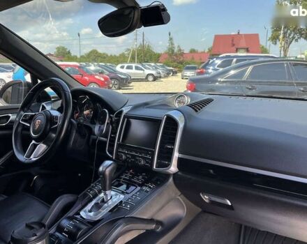 Порше Каен, объемом двигателя 0 л и пробегом 142 тыс. км за 33000 $, фото 26 на Automoto.ua