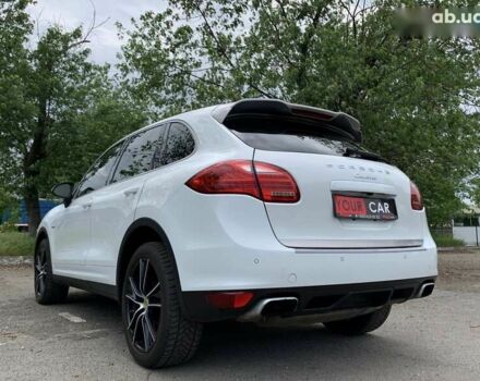 Порше Каен, объемом двигателя 3 л и пробегом 190 тыс. км за 23800 $, фото 17 на Automoto.ua