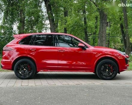 Порше Каен 2015 в Киеве на Automoto.ua Порше Каен, объемом двигателя 4.8 л и пробегом 98 тыс. км за 34990 $, фото 5 на Automoto.ua