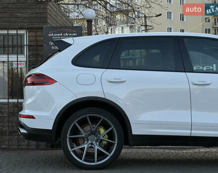 Порше Каен, объемом двигателя 3 л и пробегом 344 тыс. км за 26499 $, фото 18 на Automoto.ua