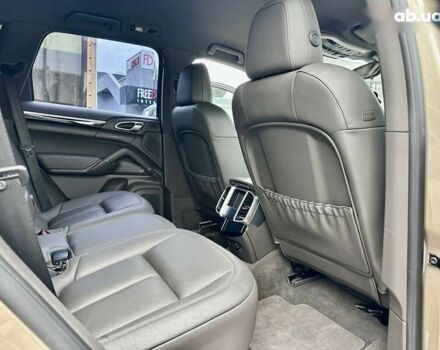 Порше Каен, объемом двигателя 3 л и пробегом 189 тыс. км за 33800 $, фото 28 на Automoto.ua