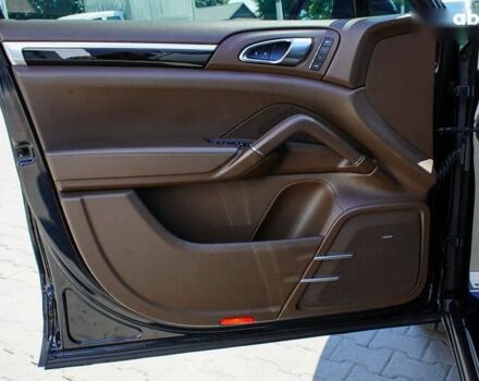 Порше Каен, объемом двигателя 3 л и пробегом 124 тыс. км за 38999 $, фото 18 на Automoto.ua