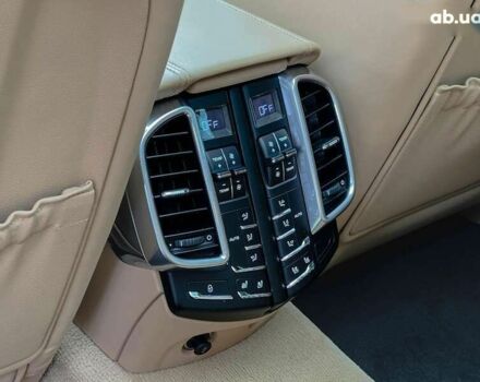 Порше Каен 2015 в Киеве на Automoto.ua Порше Каен, объемом двигателя 4.8 л и пробегом 98 тыс. км за 34990 $, фото 26 на Automoto.ua