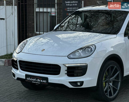 Порше Каен, объемом двигателя 3 л и пробегом 344 тыс. км за 26499 $, фото 6 на Automoto.ua