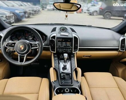 Порше Каен, объемом двигателя 3 л и пробегом 163 тыс. км за 35500 $, фото 11 на Automoto.ua