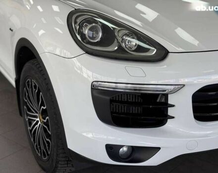 Порше Каен, объемом двигателя 3 л и пробегом 79 тыс. км за 35990 $, фото 2 на Automoto.ua