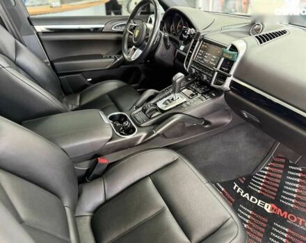 Порше Каен, объемом двигателя 3 л и пробегом 79 тыс. км за 35990 $, фото 24 на Automoto.ua