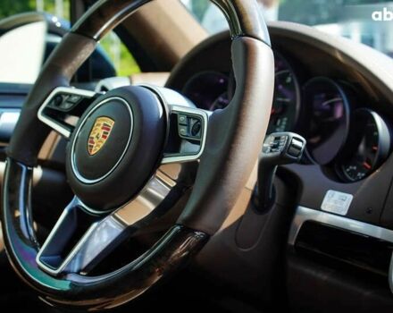 Порше Каен, объемом двигателя 3 л и пробегом 124 тыс. км за 38999 $, фото 29 на Automoto.ua