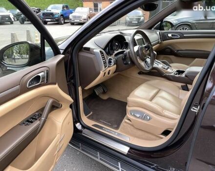 Порше Каен, объемом двигателя 4.1 л и пробегом 60 тыс. км за 59999 $, фото 17 на Automoto.ua