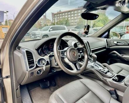 Порше Каен, объемом двигателя 3 л и пробегом 189 тыс. км за 33800 $, фото 14 на Automoto.ua