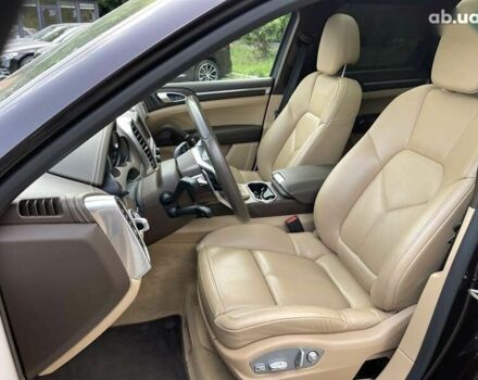 Порше Каен, объемом двигателя 4.1 л и пробегом 60 тыс. км за 59999 $, фото 20 на Automoto.ua