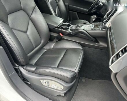 Порше Каен, объемом двигателя 3.6 л и пробегом 62 тыс. км за 29999 $, фото 25 на Automoto.ua